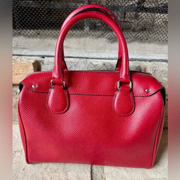 Coach x Peanuts Rare Limited Edition Mini Bennett Satchel/ Crossbody in Red - Picture 2 of 12